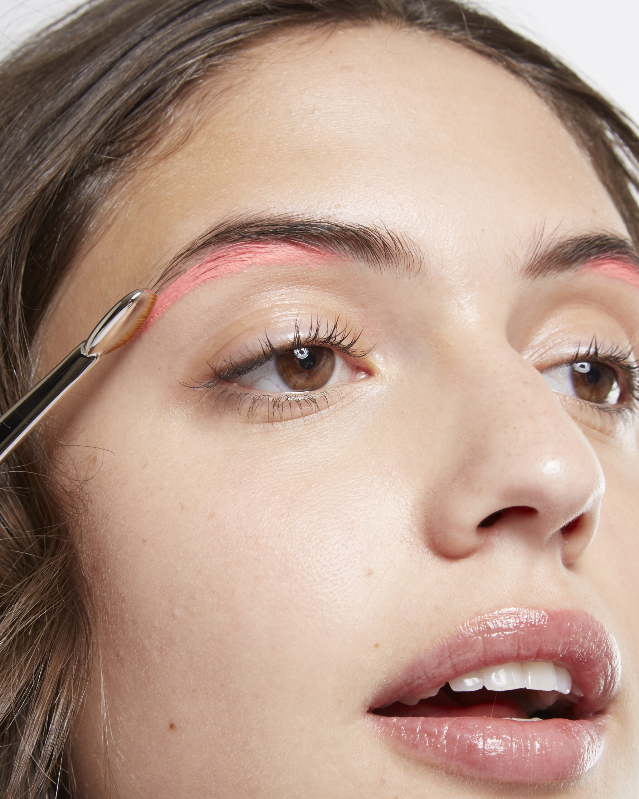 10_CoralLook_Still_BrushPlacement_ARTIS 1.25.19_BW_ 17