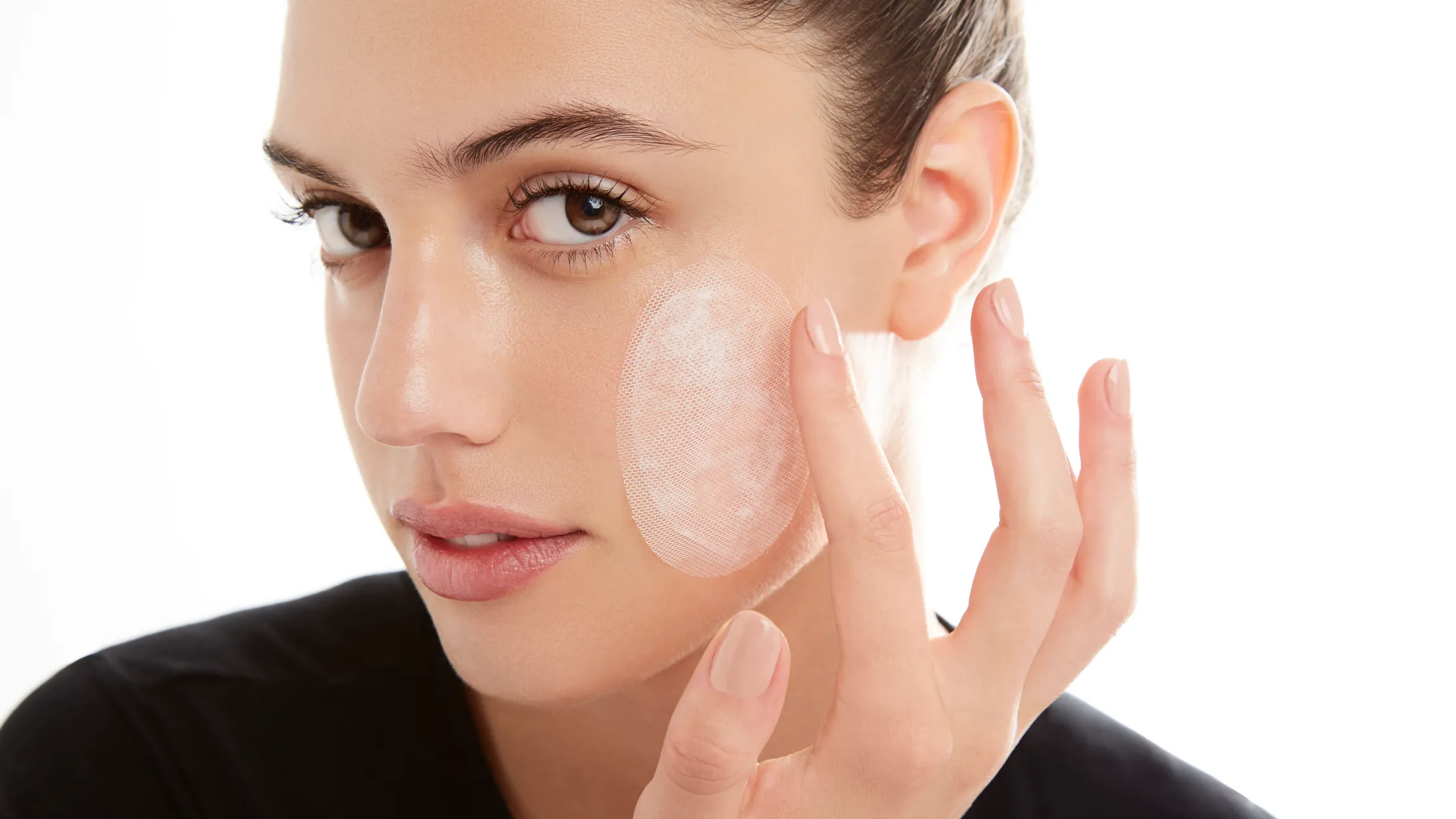 Copy of 2_PhantomSilks_HowtoStep2_Still_ARTIS 1.25.19_BW 21